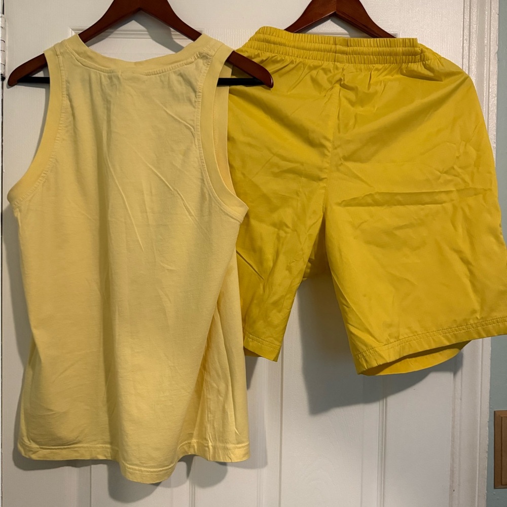 Adidas men’s Yellow Tank Top & Shorts - Picture 2 of 3